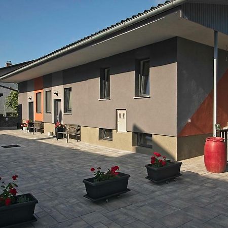 Apartments Drevi Любляна Екстер'єр фото