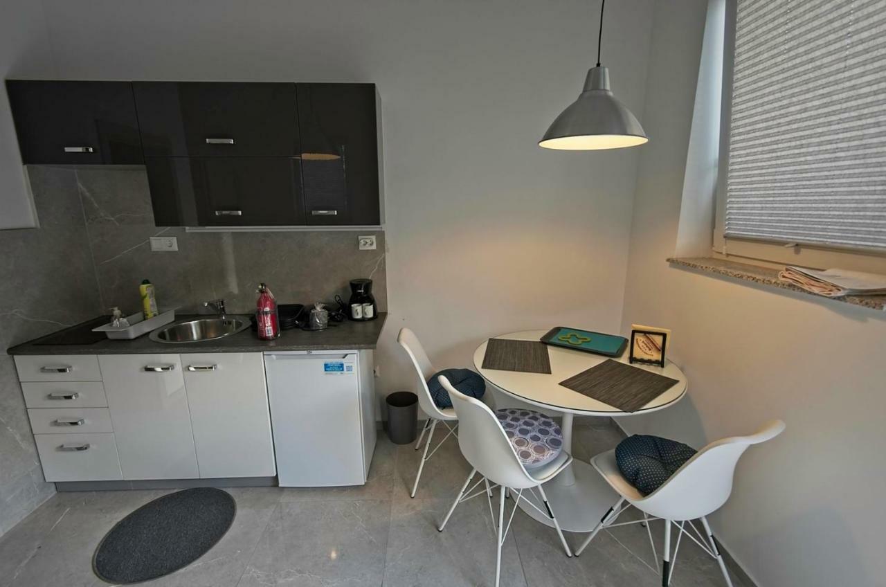 Apartments Drevi Любляна Екстер'єр фото